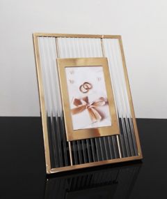 Acar Glass Striped Frame