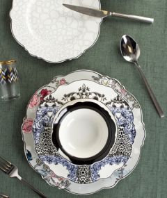 Porcelain 24 Pieces Dinner Set