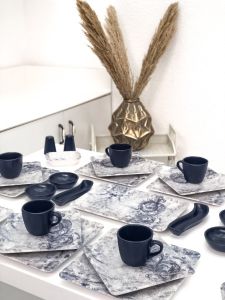 Square Blue 33-Piece Breakfast Set