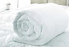 Microfiber Two Person Quilt White 195x215cm