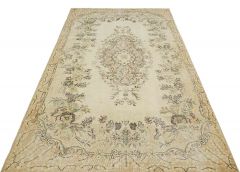 Vintage Carpet with Unique Beauty - 268x166 - Colorful Area Rugs, Wool Area Rugs