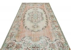 Vintage Carpet with Unique Beauty - 274x169 - Colorful Area Rugs, Wool Area Rugs
