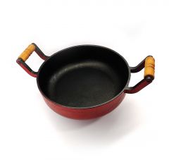 Round Cast Iron Pot With a Wooden Handle 26 Cm