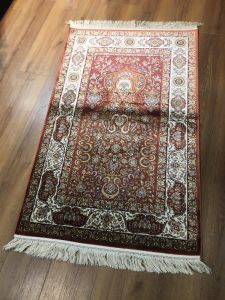 QUM Silk Prayer Rug  - 125x80 - Colorful Throw Rugs