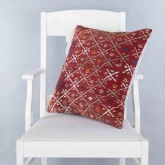 Rug Patterned Hand Woven Cushion  - 50x50 – Red Pillows