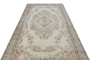 Vintage Carpet with Unique Beauty - 290x167 - Beige Area Rugs, Wool Area Rugs