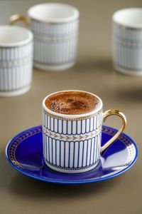 Set of 6 Porcelain Coffee Cups