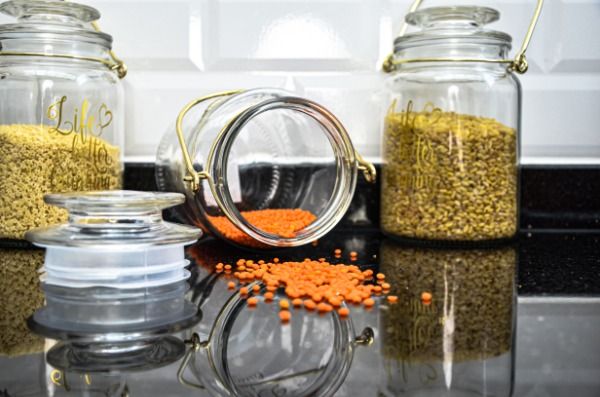 Glass Spice Jars (Set of 6 with Labels)